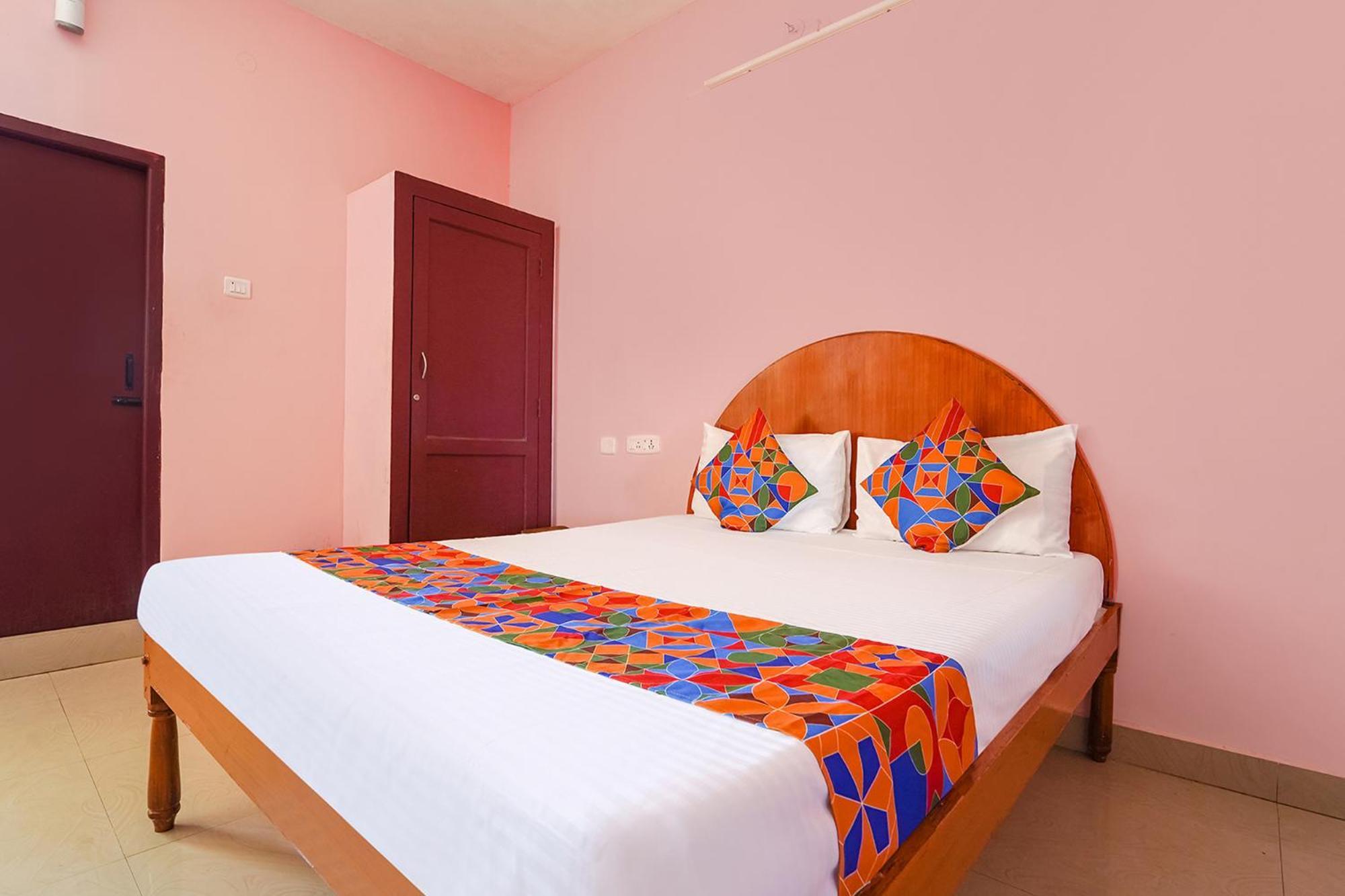 Fabexpress Corner Stone Hotel Kodaikanal Exterior photo